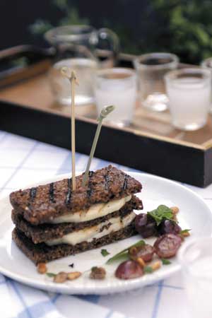 HALOUMI_GRILLED-CHEESE Haloumi Grilled Cheese Sandwich