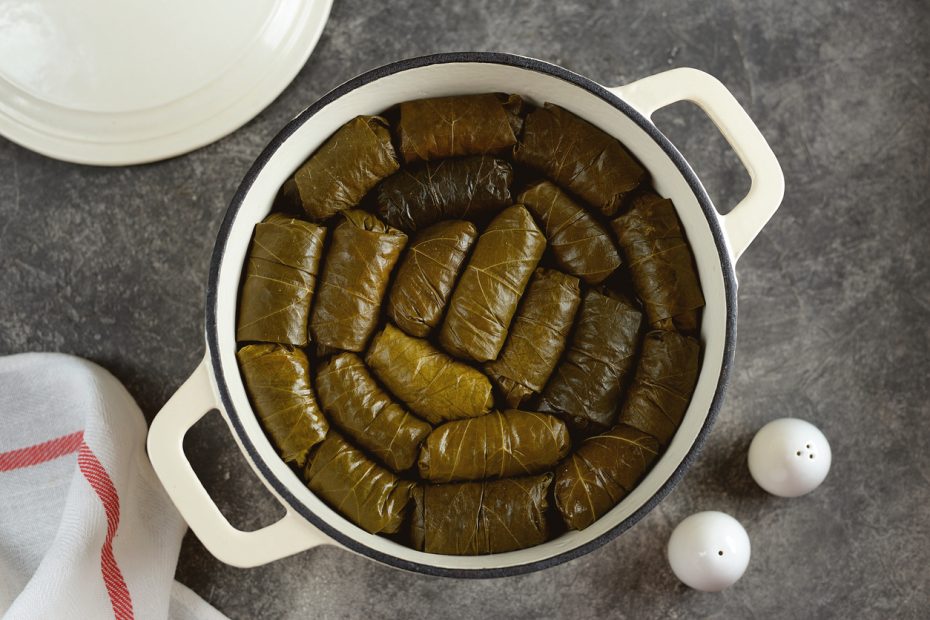 BEST Greek Vegetarian Stuffed Grape Leaves (Dolmades Yialantzi)