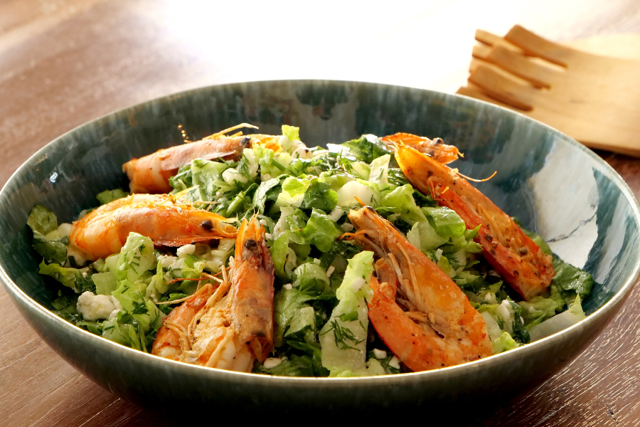 Lettuce Salad with Shrimp